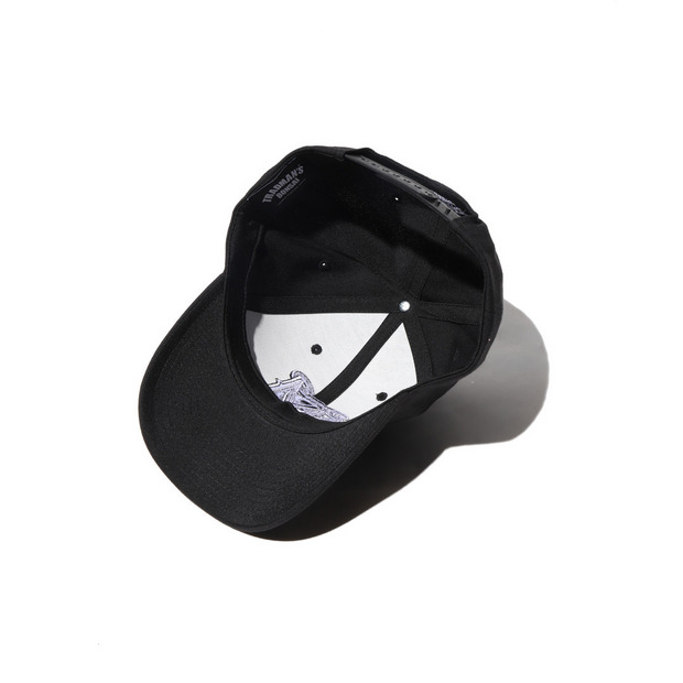 EN × TRADMAN’S TMB CURVED VISOR CAP 詳細画像